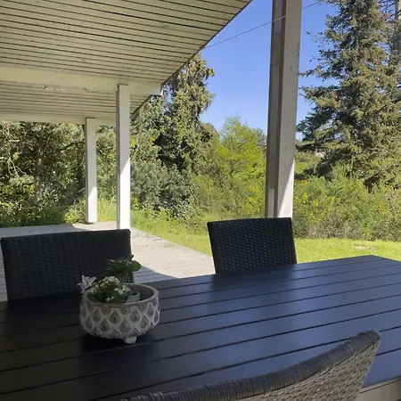 Henryette - 1-5km From The Sea By Interhome